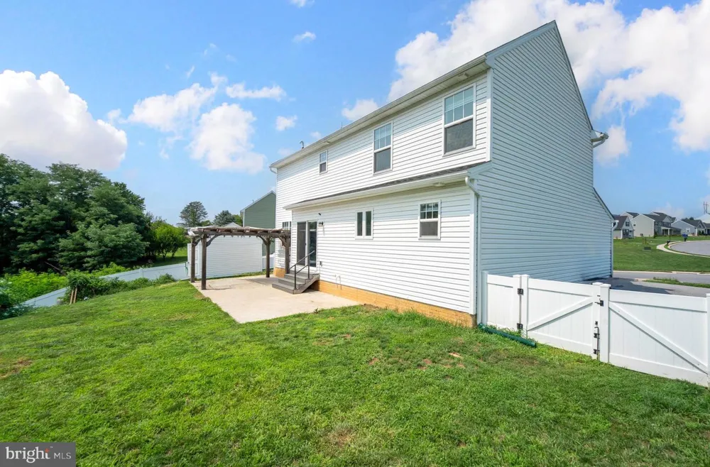 252 VALLEY VIEW CIRCLE York, PA 17408