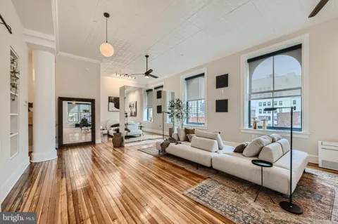 303 N HOWARD STREET #502