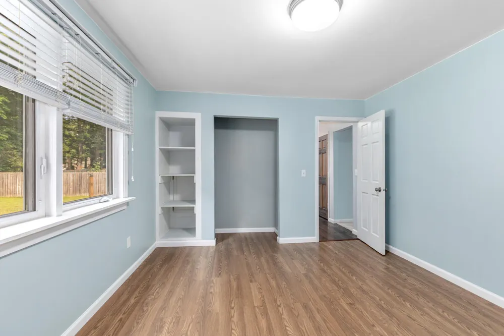140 W Oak Street Fruitport, MI 49415