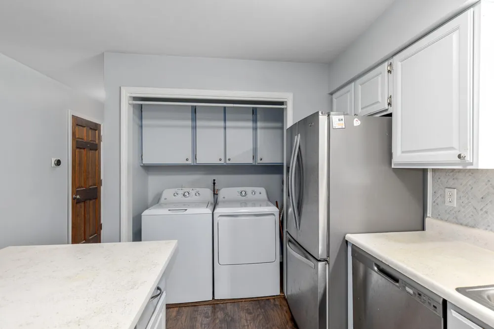 140 W Oak Street Fruitport, MI 49415