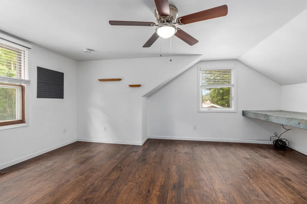 140 W Oak Street Fruitport, MI 49415
