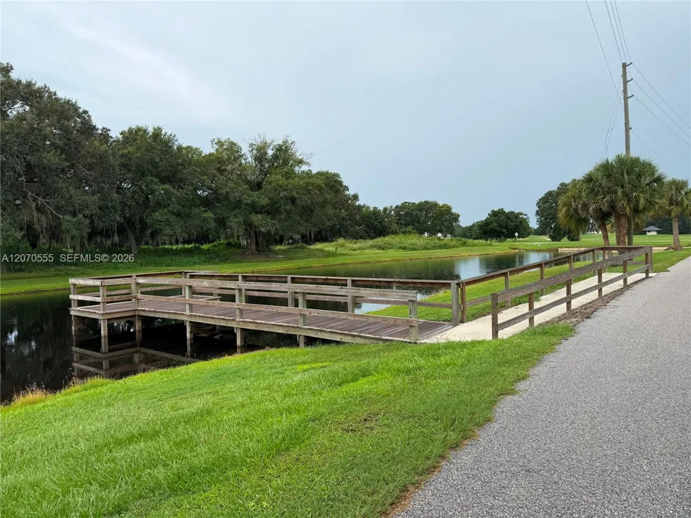 7009 CORAL RIDGE RD Sebring, FL 33876