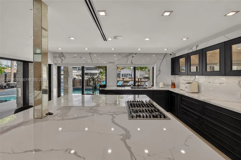 3343 NE 166th St North Miami Beach, FL 33160
