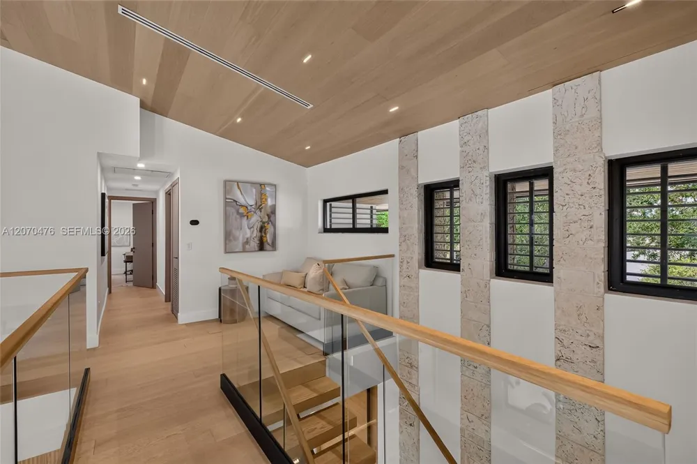 3343 NE 166th St North Miami Beach, FL 33160