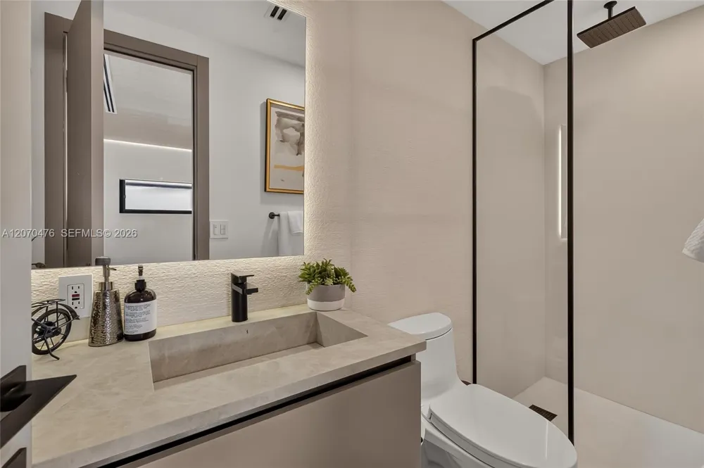 3343 NE 166th St North Miami Beach, FL 33160