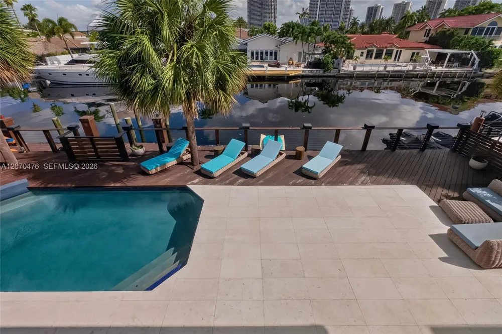 3343 NE 166th St North Miami Beach, FL 33160
