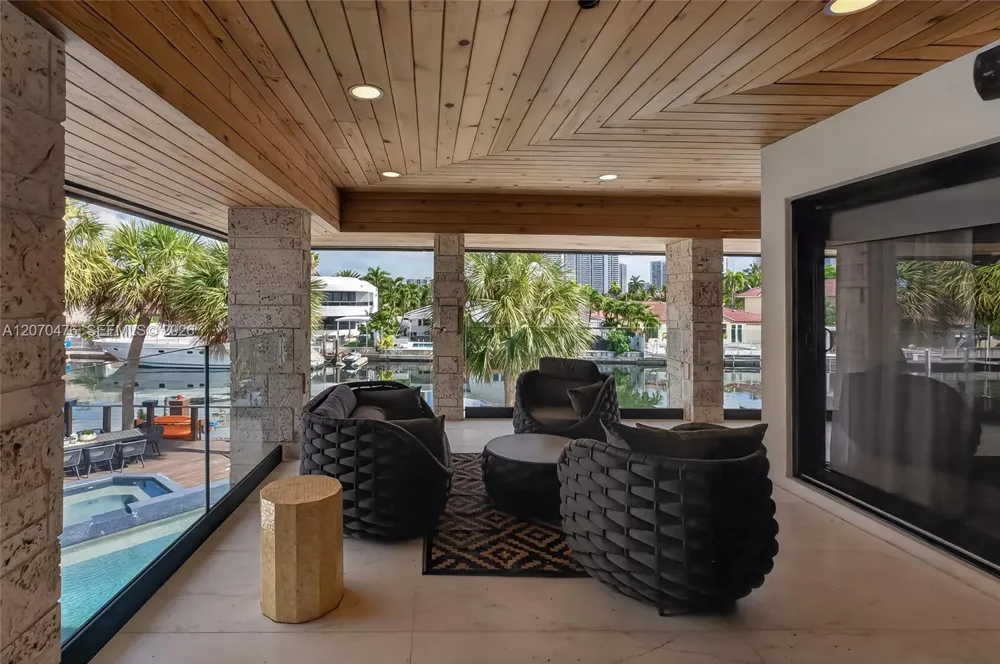 3343 NE 166th St North Miami Beach, FL 33160