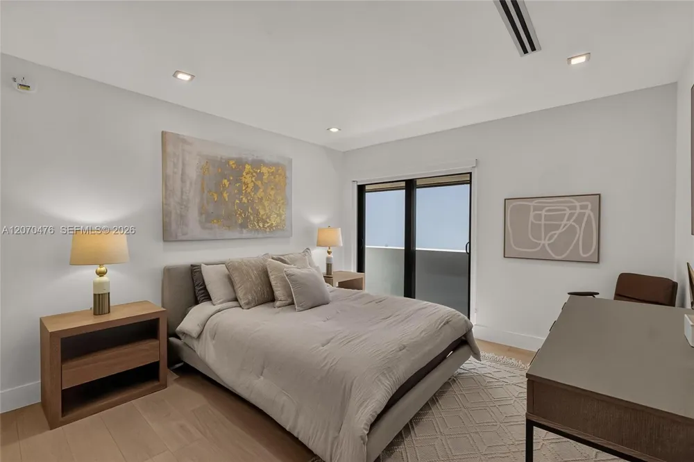 3343 NE 166th St North Miami Beach, FL 33160