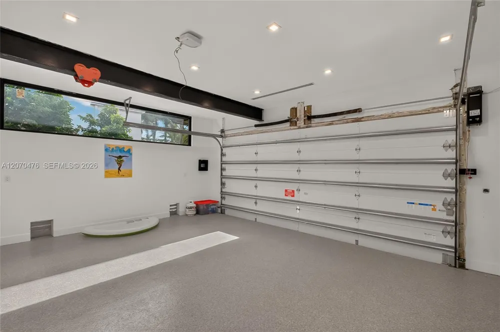 3343 NE 166th St North Miami Beach, FL 33160