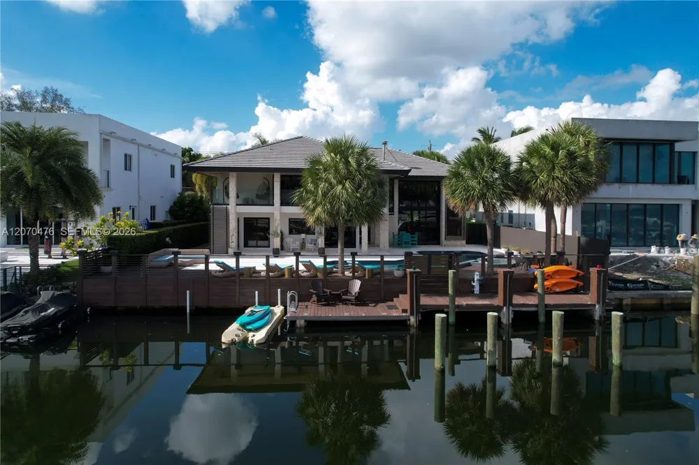 3343 NE 166th St North Miami Beach, FL 33160