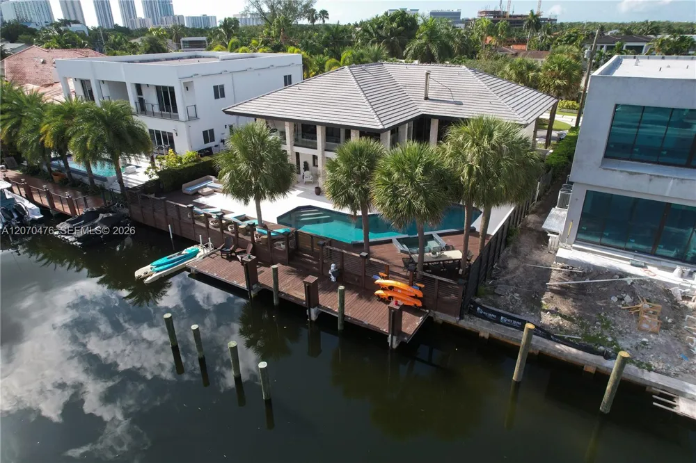 3343 NE 166th St North Miami Beach, FL 33160