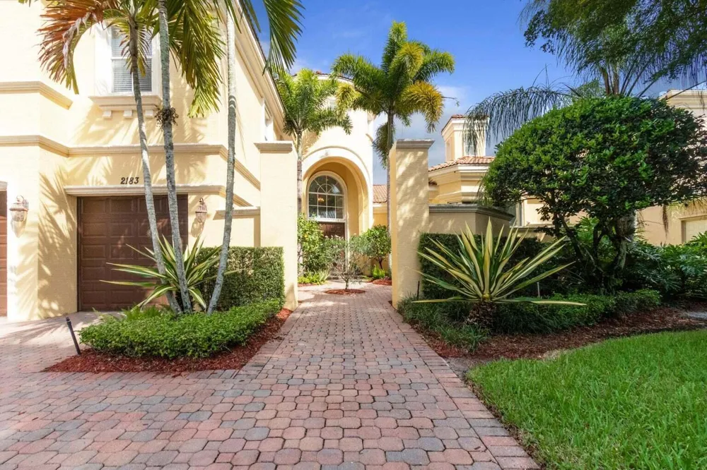2183 Widener Terrace Wellington, FL 33414