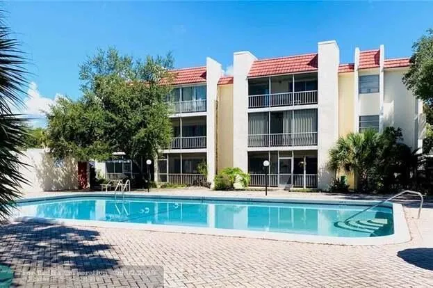 644 NW 13th #23 Boca Raton, FL 33486