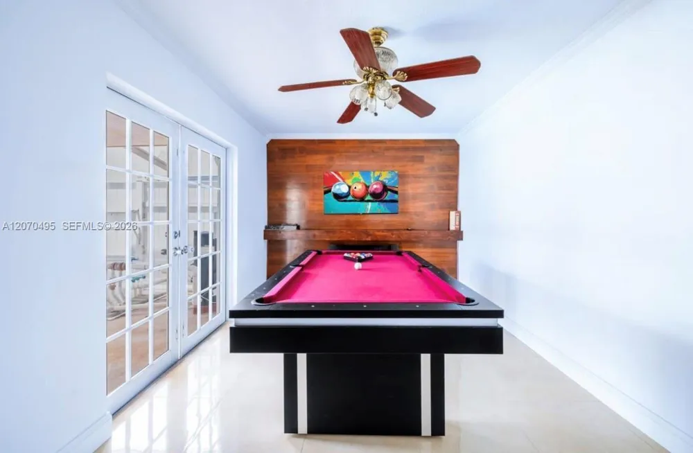 12440 SW 207th Ter Miami, FL 33177