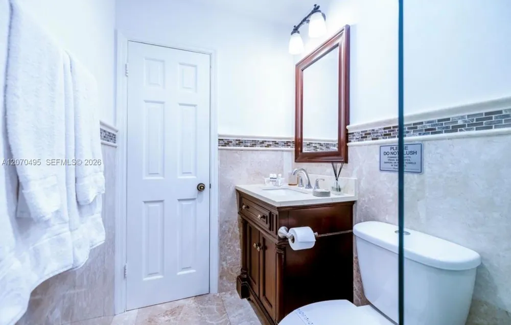 12440 SW 207th Ter Miami, FL 33177