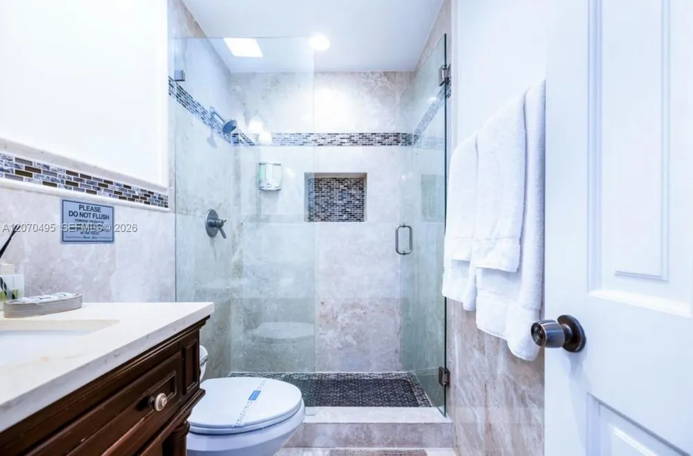 12440 SW 207th Ter Miami, FL 33177