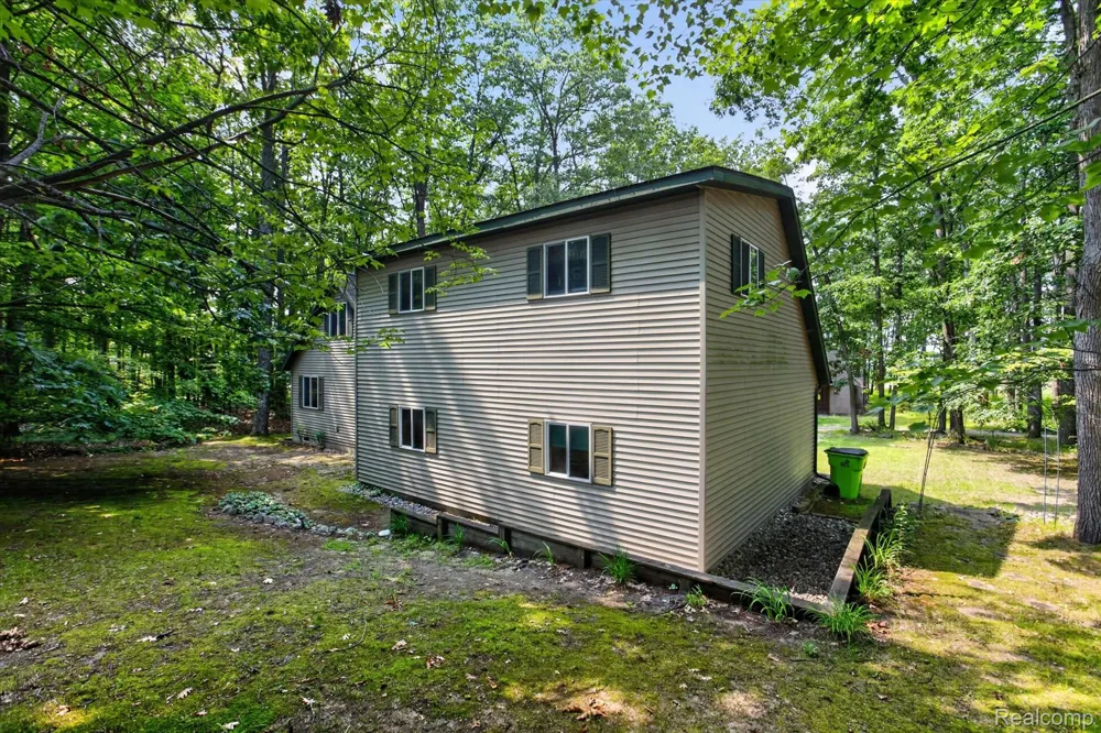 144 Garfield Boulevard Gerrish Township, MI 48653