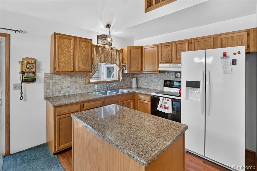 144 Garfield Boulevard Gerrish Township, MI 48653