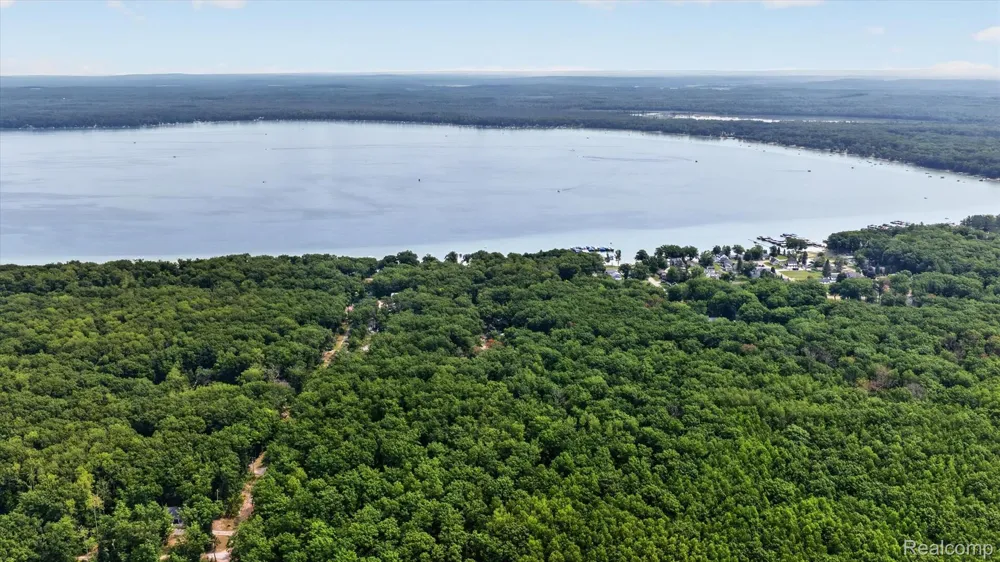 144 Garfield Boulevard Gerrish Township, MI 48653