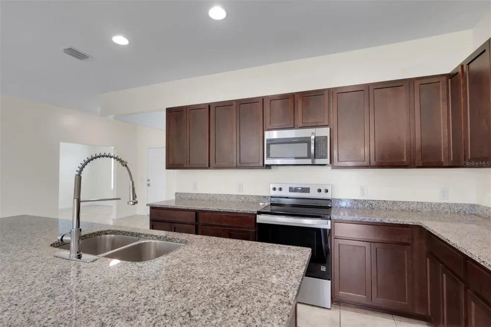 25108 PALISADE ROAD Punta Gorda, FL 33983