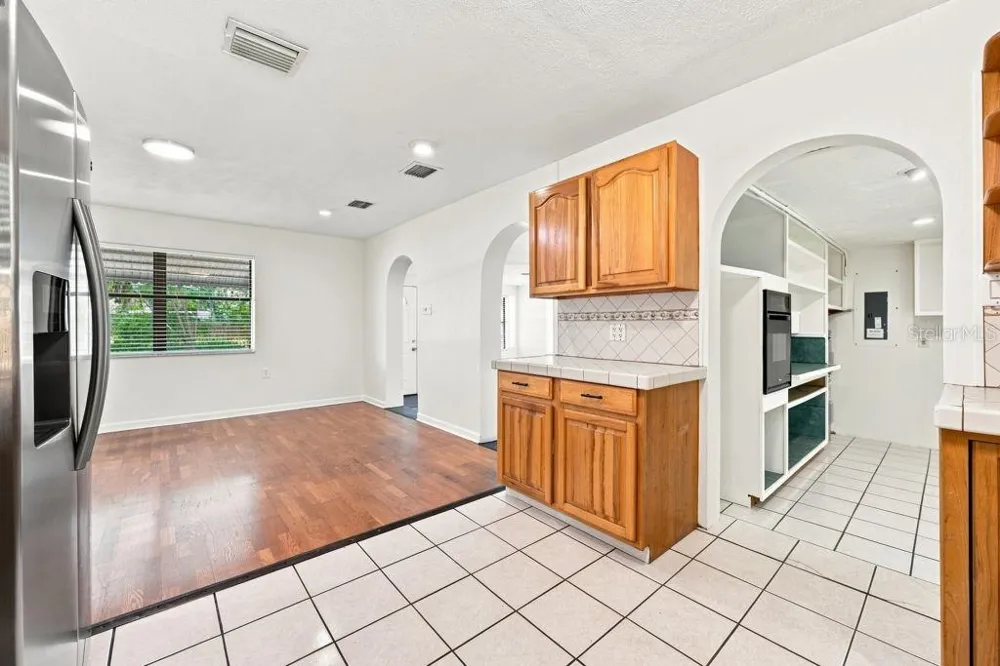 7810 CHAPEL AVENUE Port Richey, FL 34668