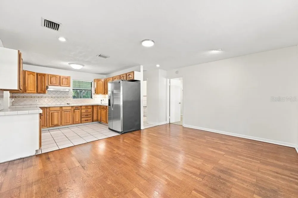 7810 CHAPEL AVENUE Port Richey, FL 34668
