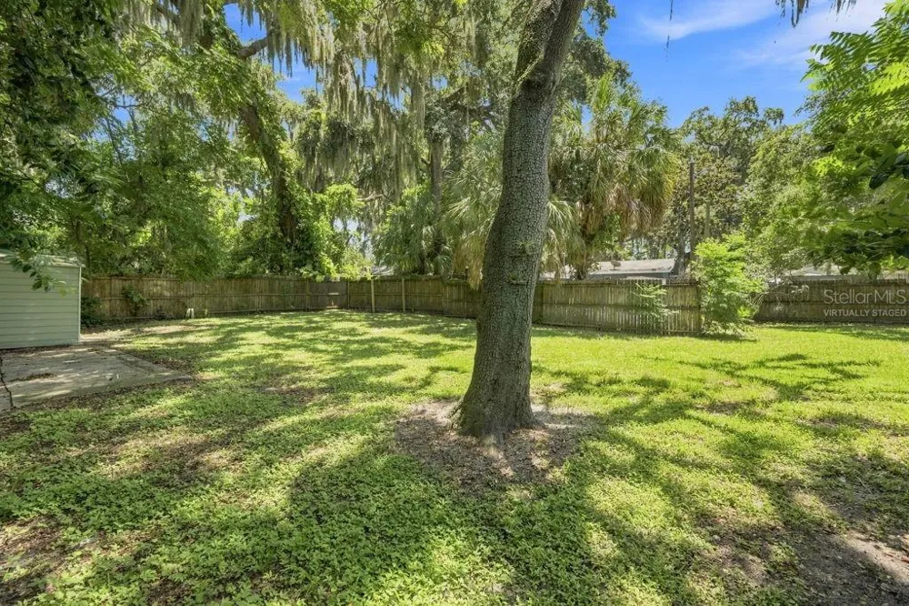 7810 CHAPEL AVENUE Port Richey, FL 34668