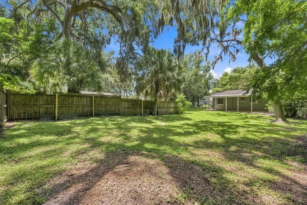 7810 CHAPEL AVENUE Port Richey, FL 34668