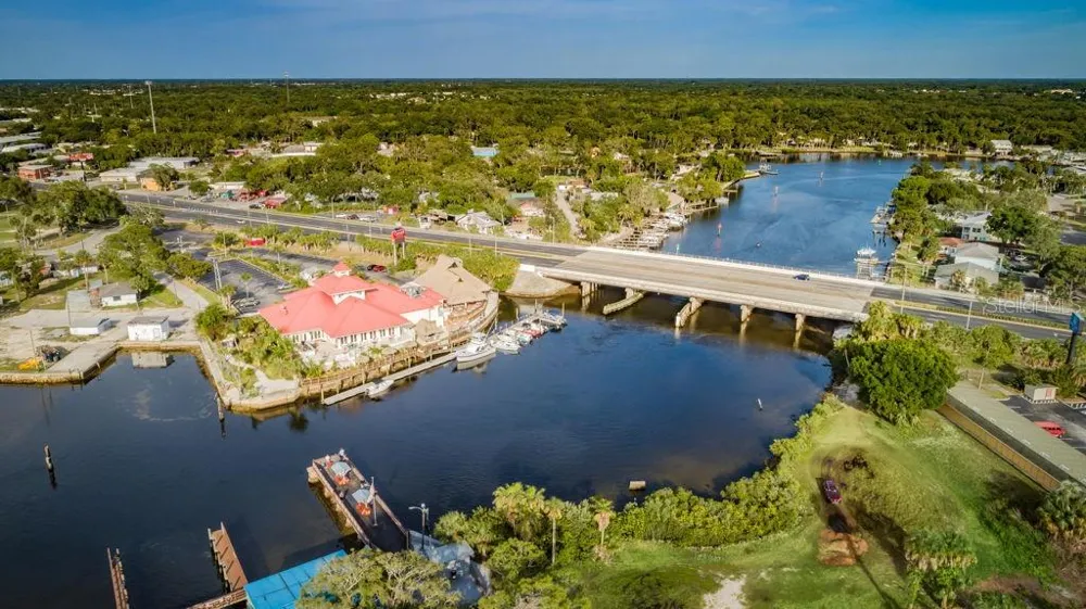 7810 CHAPEL AVENUE Port Richey, FL 34668