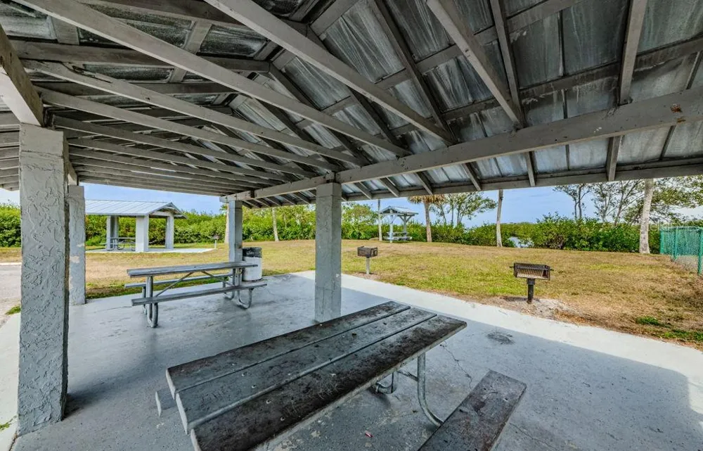7810 CHAPEL AVENUE Port Richey, FL 34668