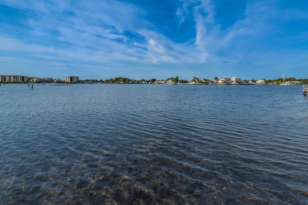 7810 CHAPEL AVENUE Port Richey, FL 34668