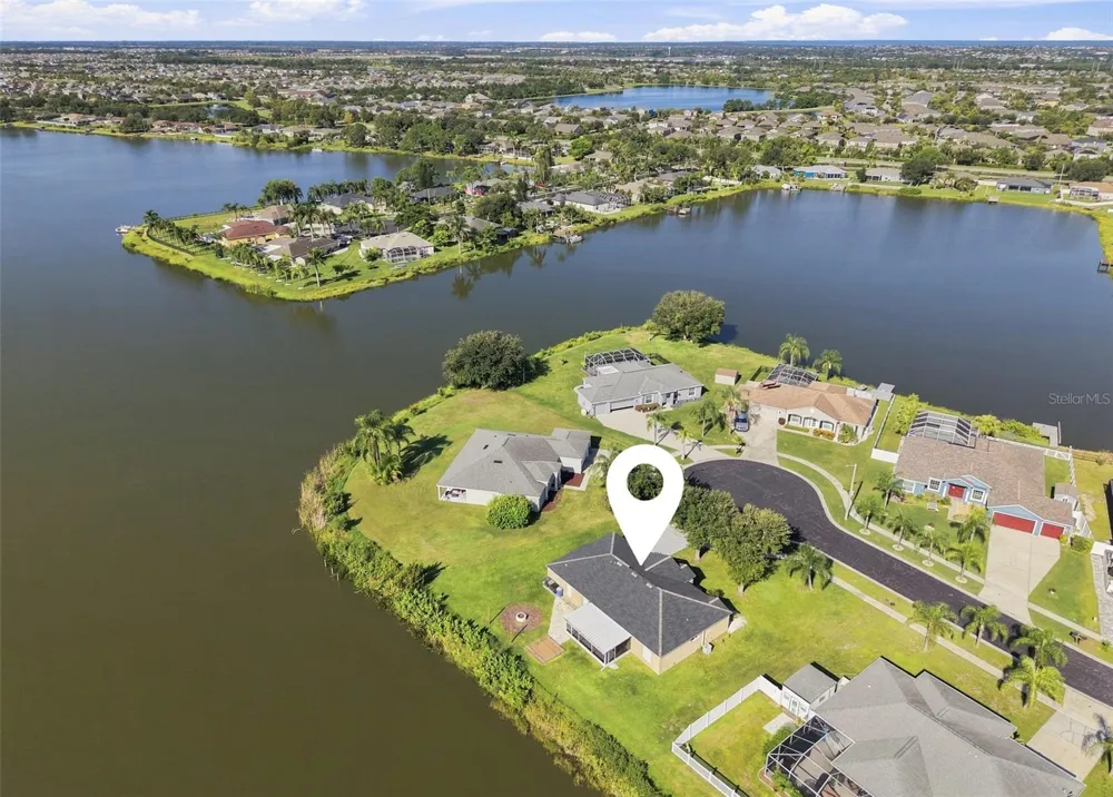 6505 CLAIR NEST COURT Apollo Beach, FL 33572