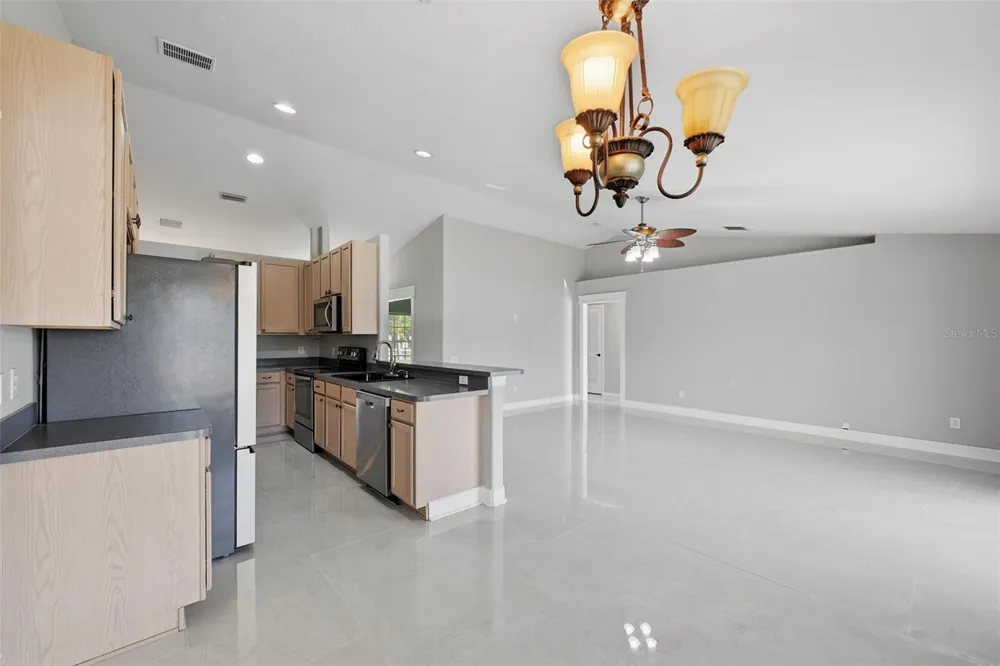 6505 CLAIR NEST COURT Apollo Beach, FL 33572