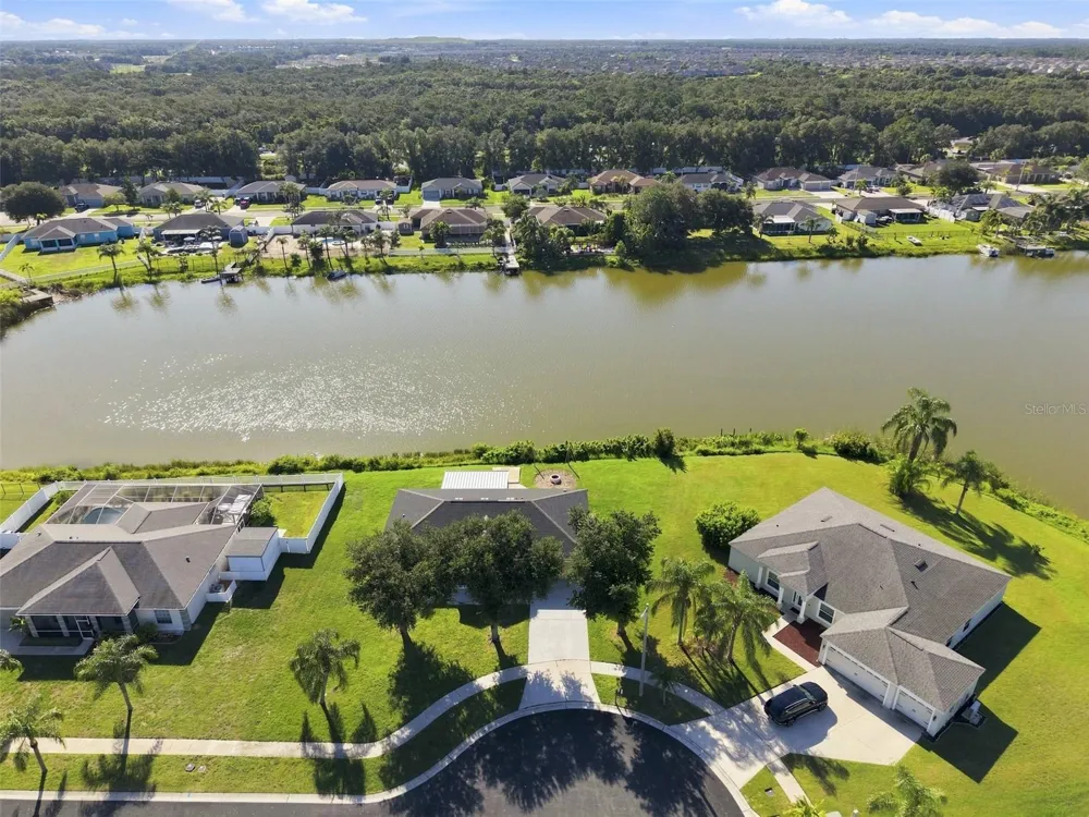 6505 CLAIR NEST COURT Apollo Beach, FL 33572