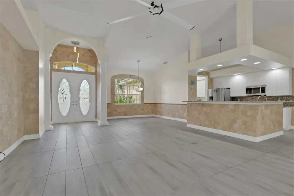 8596 SOUTHWIND BAY CIRCLE Fort Myers, FL 33908