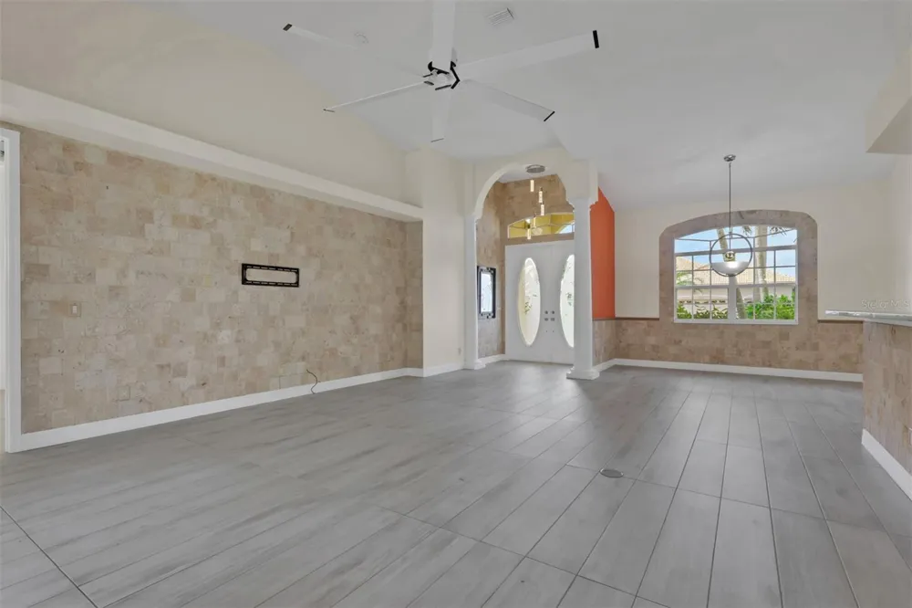 8596 SOUTHWIND BAY CIRCLE Fort Myers, FL 33908