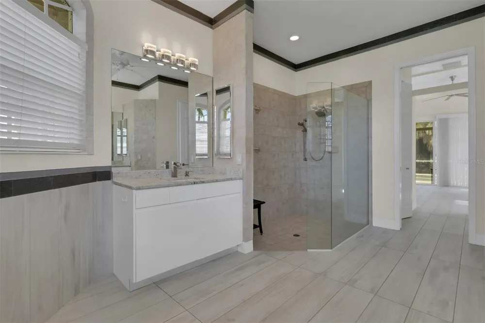 8596 SOUTHWIND BAY CIRCLE Fort Myers, FL 33908