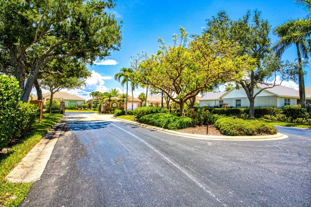 8596 SOUTHWIND BAY CIRCLE Fort Myers, FL 33908