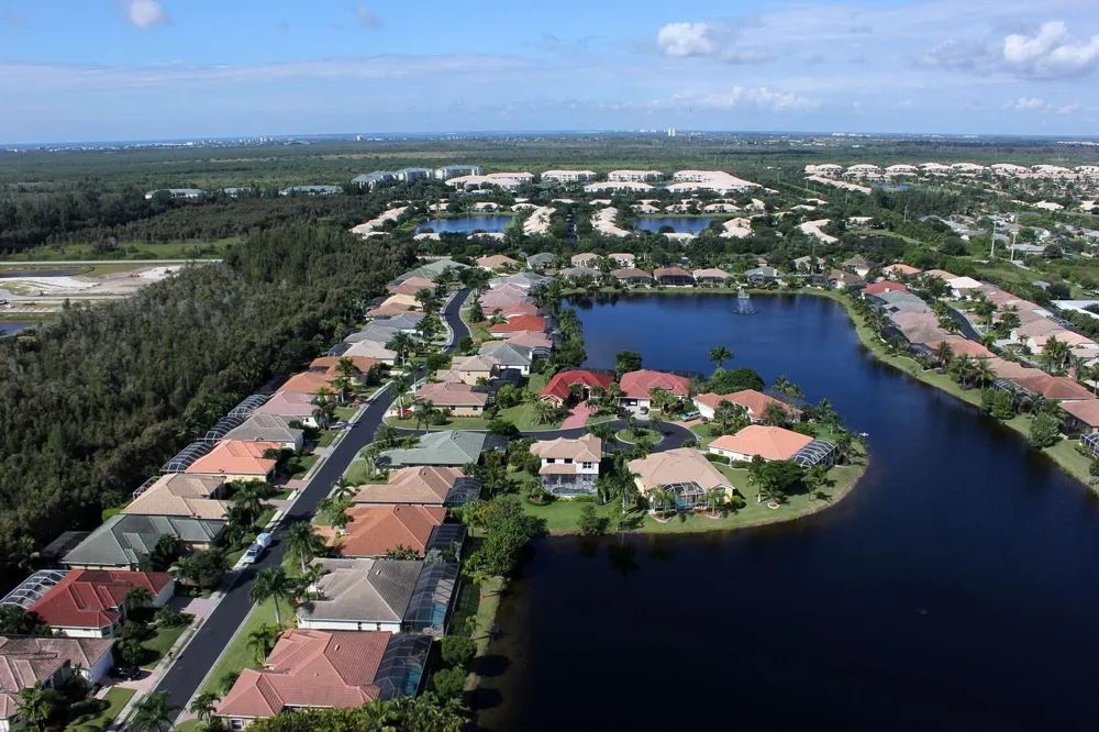 8596 SOUTHWIND BAY CIRCLE Fort Myers, FL 33908