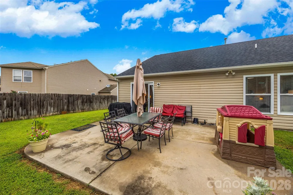 5022 Meanna Drive Clover, SC 29710