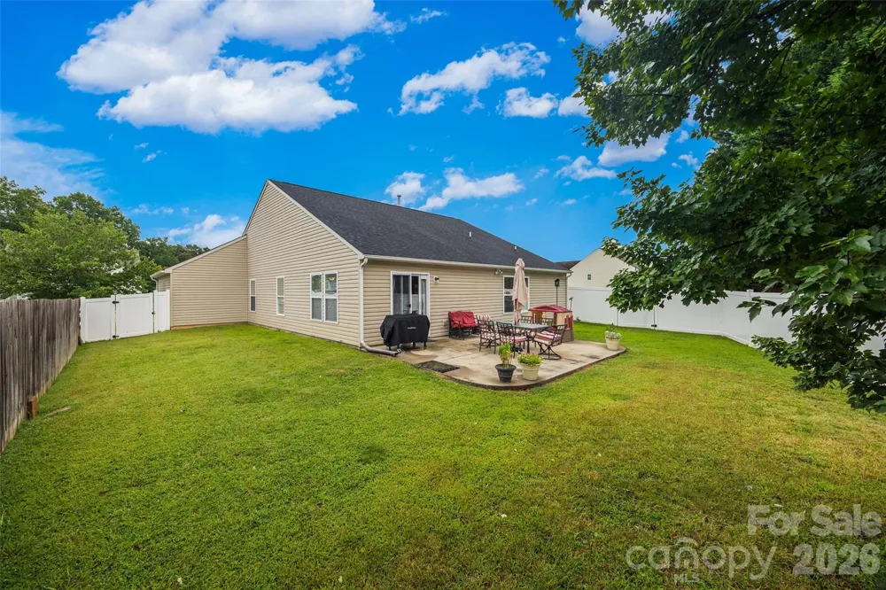 5022 Meanna Drive Clover, SC 29710