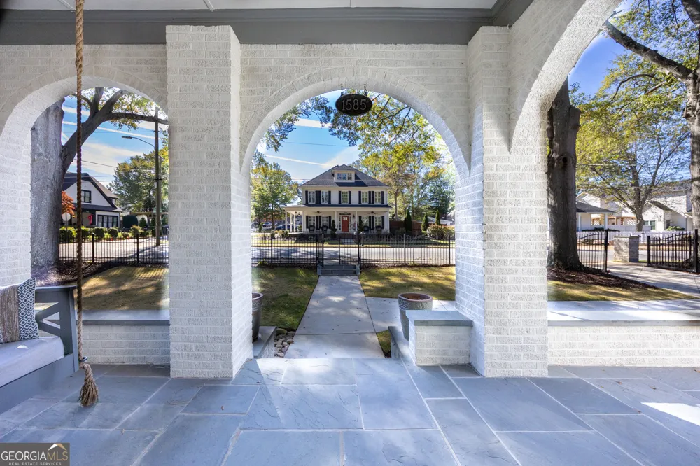 1585 Mercer AVE College Park, GA 30337