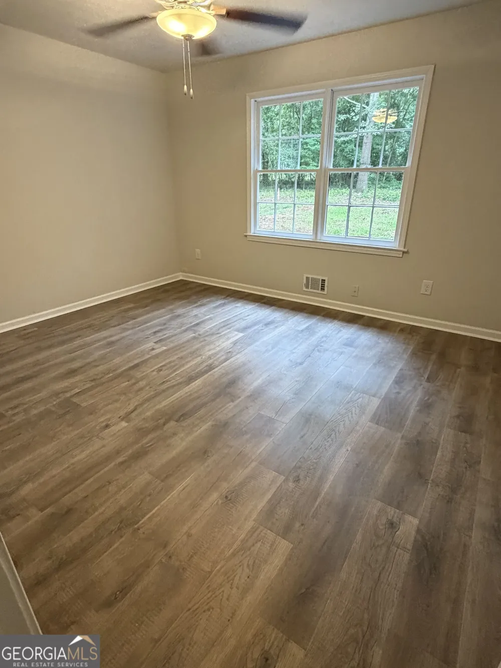 290 Booth RD Statham, GA 30666
