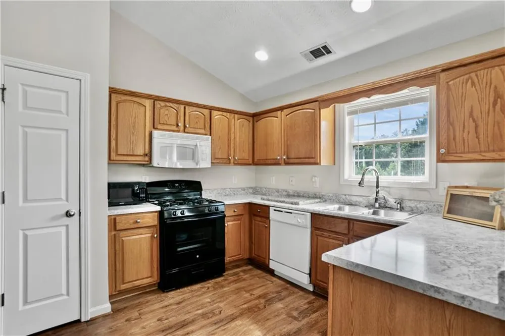 170 Shenandoah Drive Hiram, GA 30141