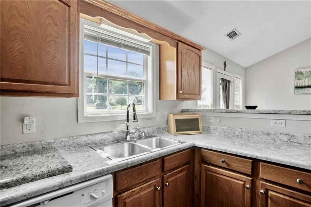 170 Shenandoah Drive Hiram, GA 30141