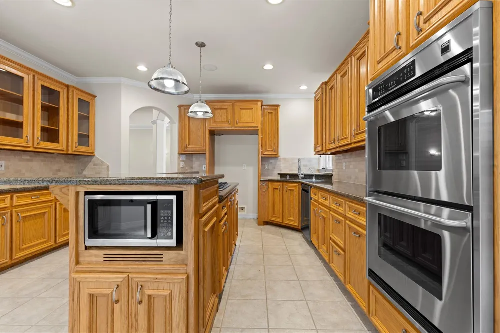 106 Lazy Springs Drive Conroe, TX 77356