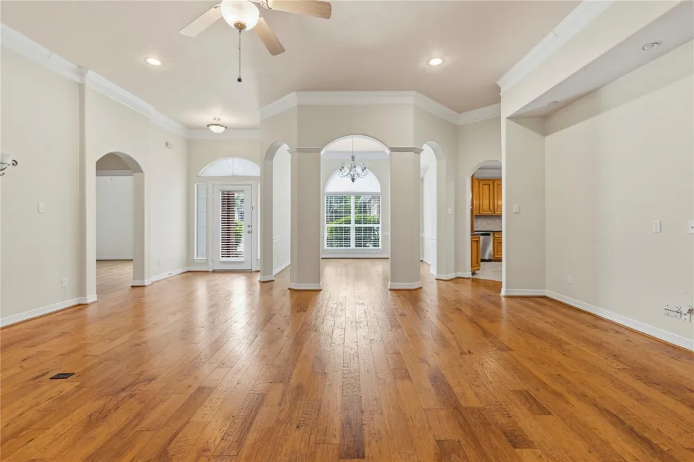 106 Lazy Springs Drive Conroe, TX 77356