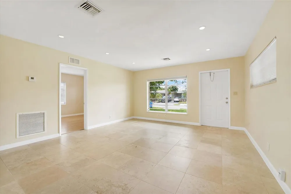5432 NE 4th Terrace Oakland Park, FL 33334