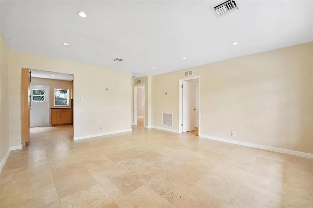 5432 NE 4th Terrace Oakland Park, FL 33334