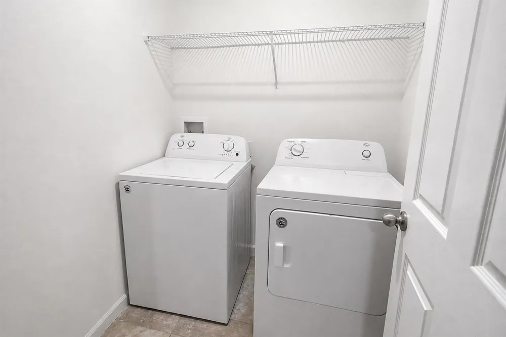 2709 Granville Manor SW Vero Beach, FL 32968